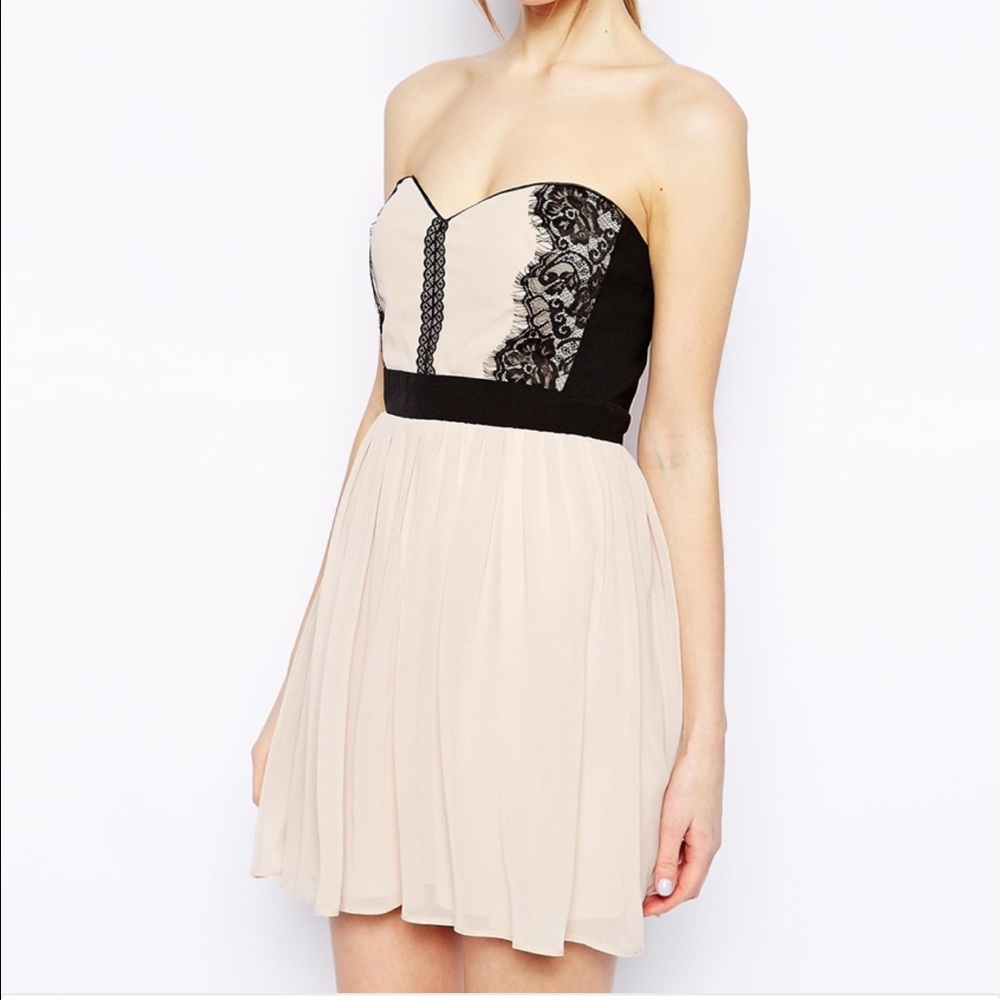 Elise Ryan bandeau skater dress
